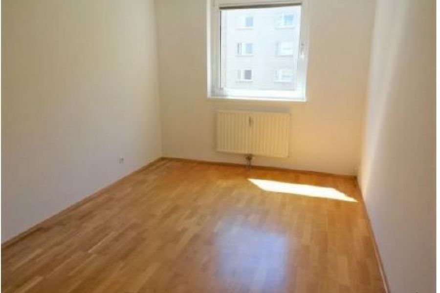 Sonnige, ruhige 3-Zimmer Wohnung (75m²) ZENTRAL - Bild 2